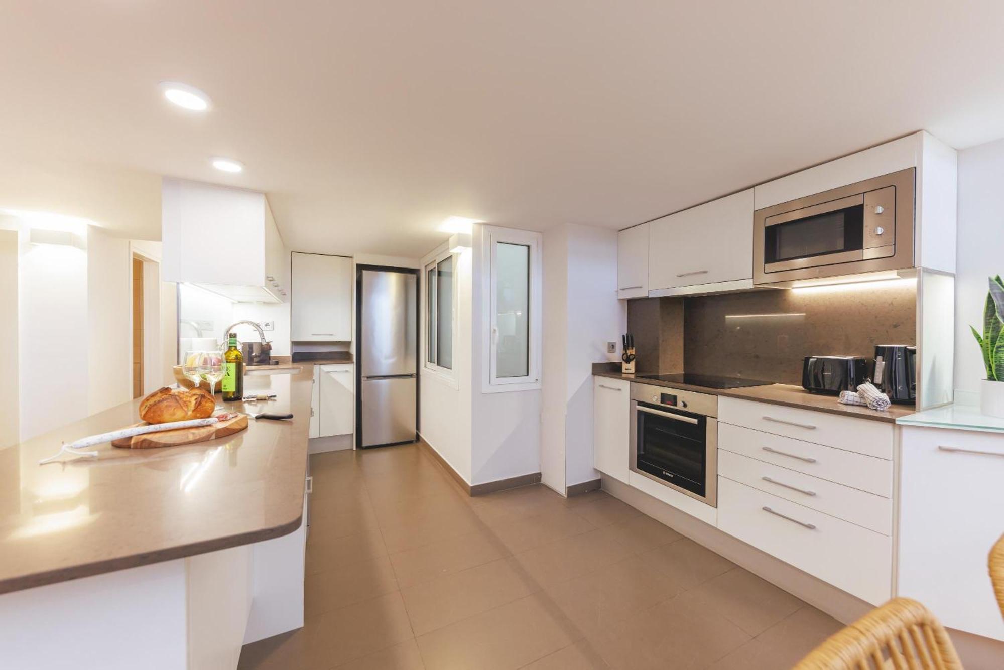 Bravissimo Hortes, 3-Bedroom Centre Apartment Girona Eksteriør billede